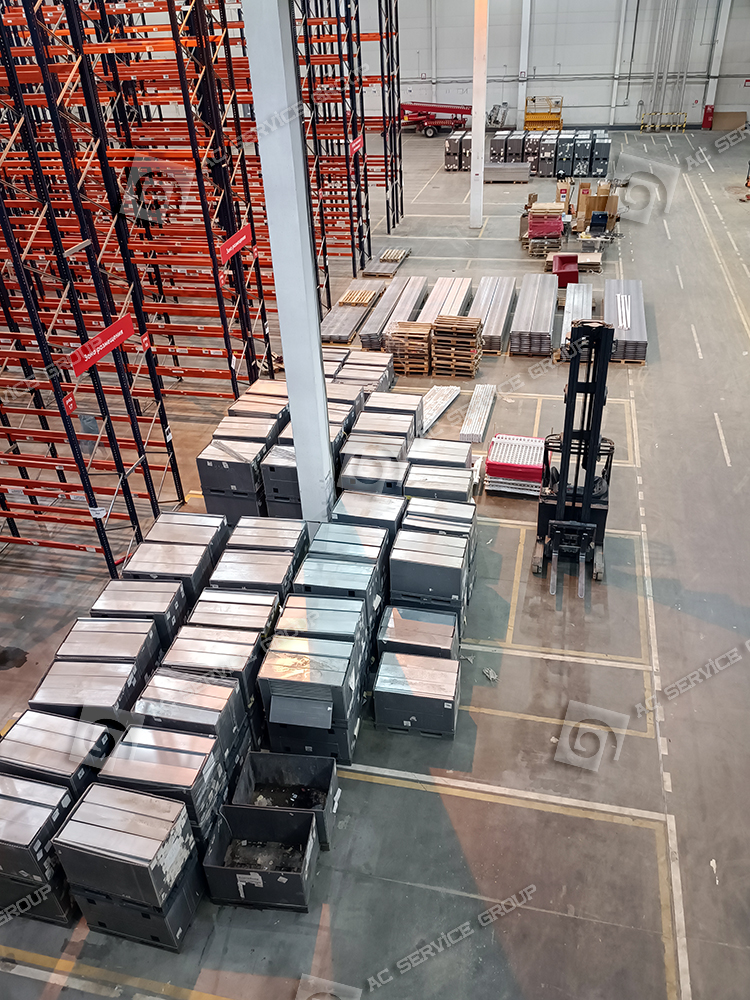 Продажа комплектующих для стеллажей<br>